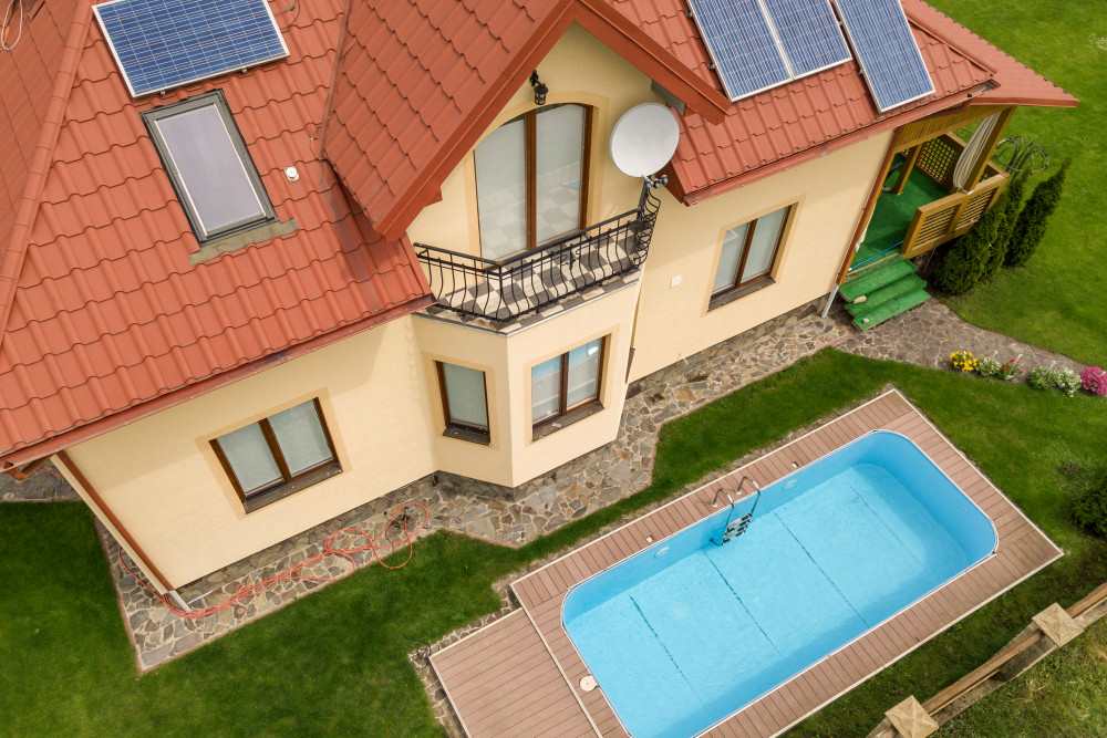 Options de chauffage de piscine: trouvez la solution idéale pour prolonger votre saison de baignade